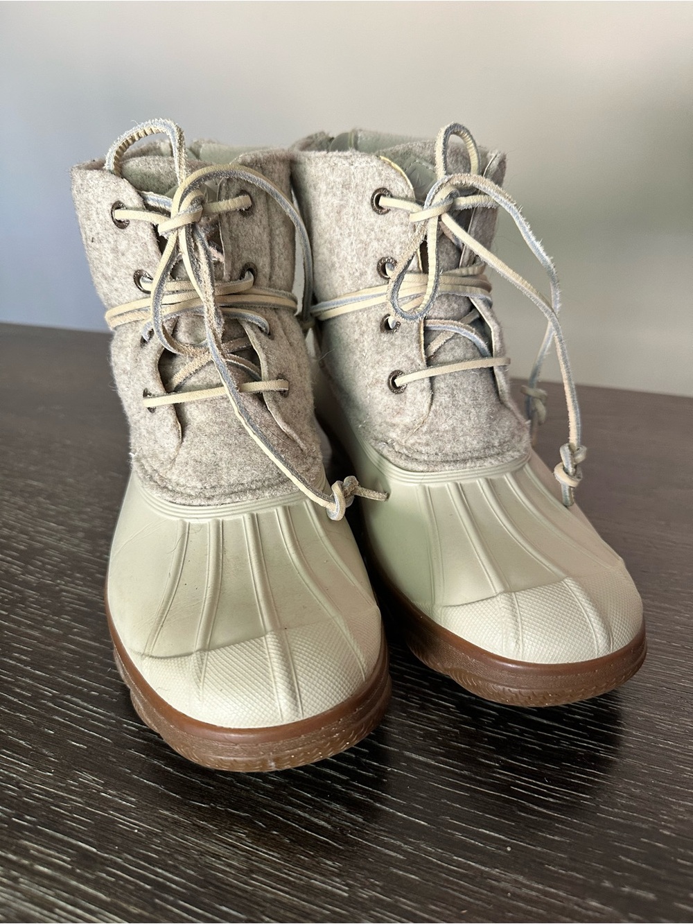 Sperry Women's Light Gray and Brown Winter Duck Boots